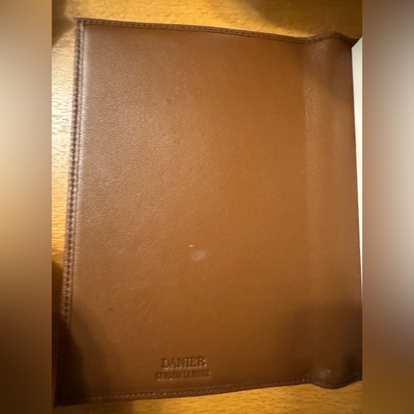 Sleek Brown/Tan Notebook - Picture 3 of 6